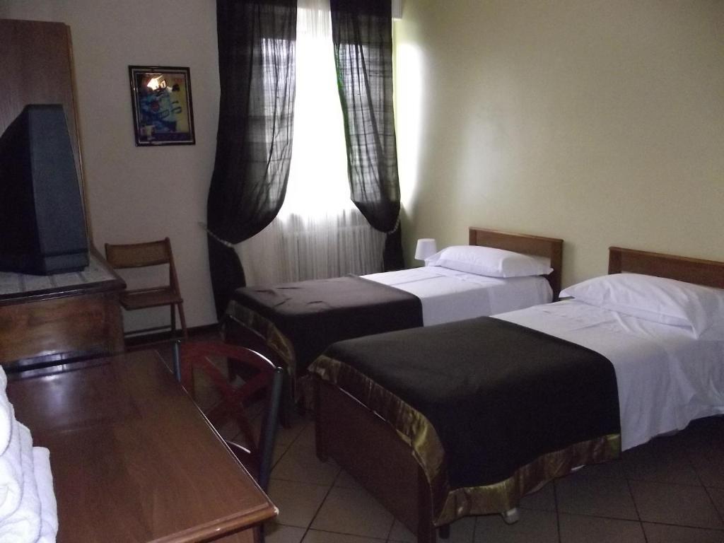 Hotel Ventolosa Villa dʼAlmè Zimmer foto
